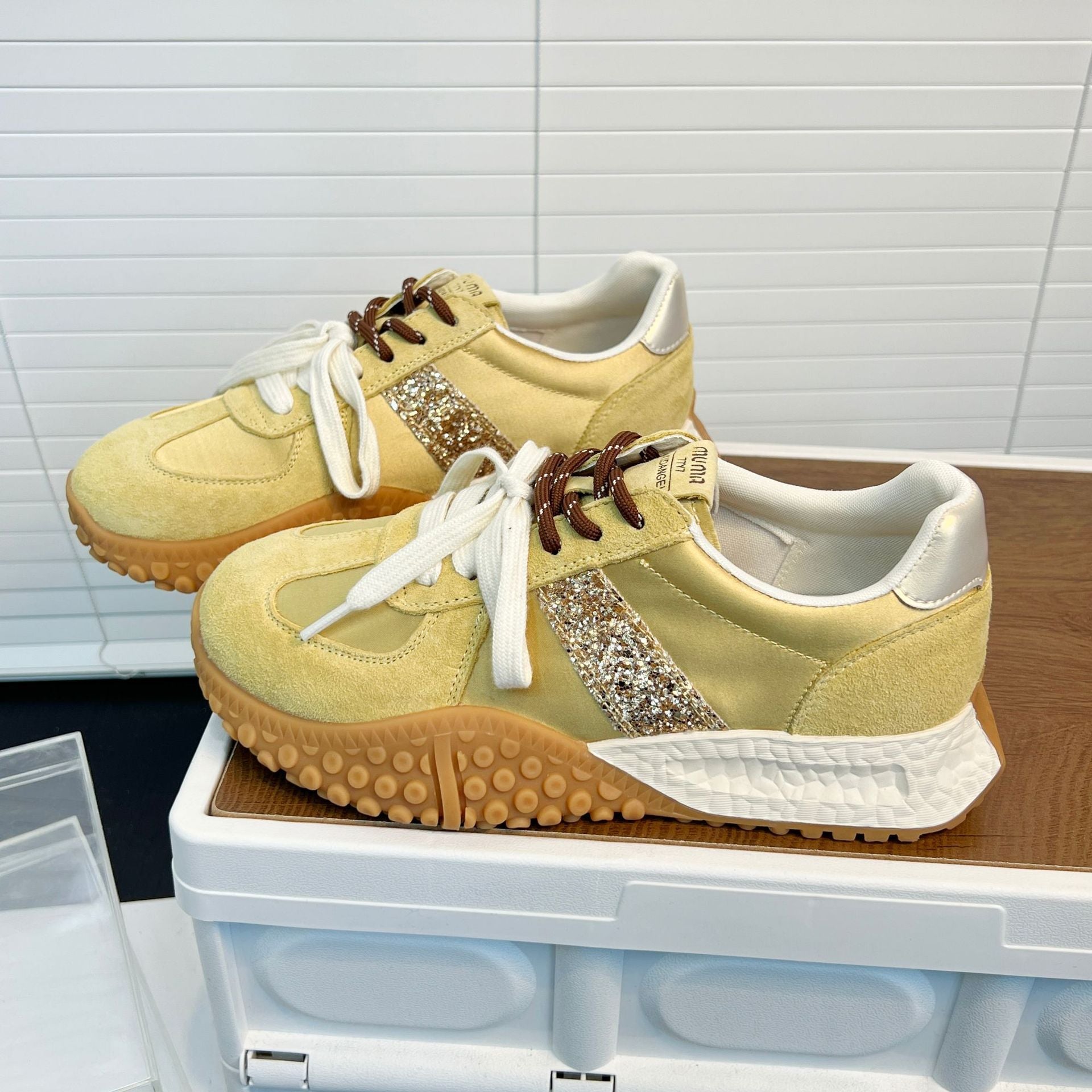 Damen Sneaker Sportlich Glitzer Schuhe Rutschfest - BerlinGlamour