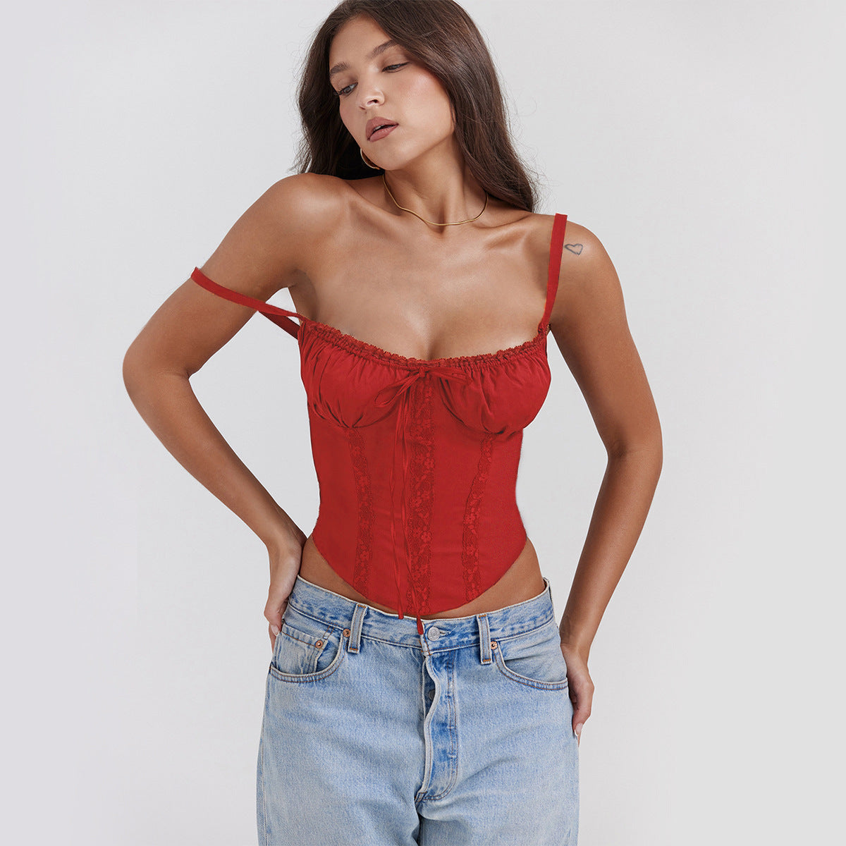 Damen Top mit Rüschendetails und verstellbaren Trägern Elegant