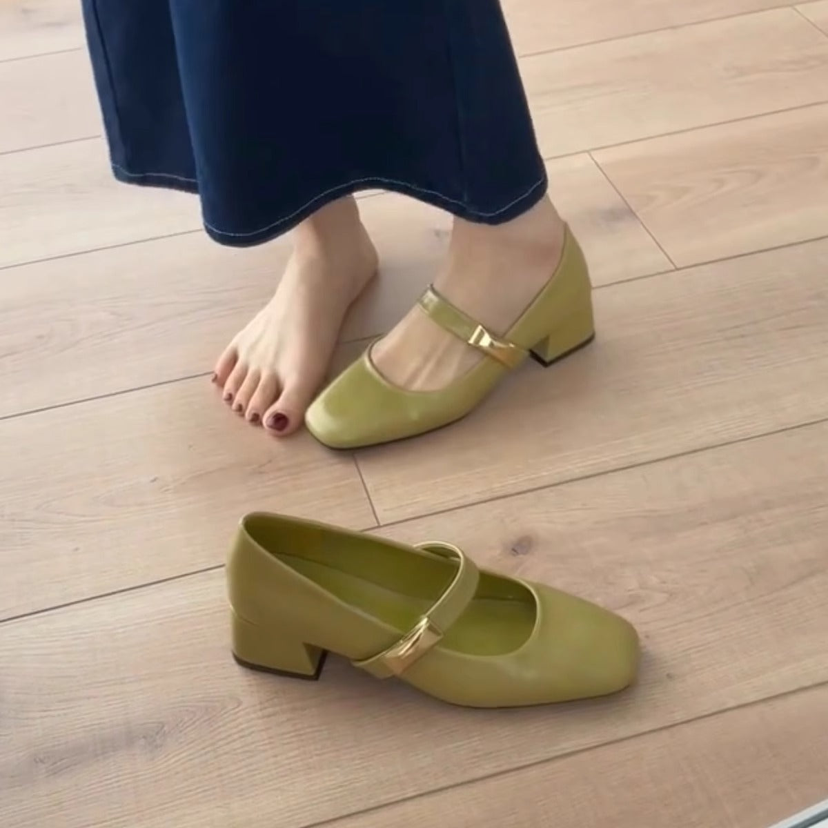 Damen Slingback Pumps mit Riemen und Blockabsatz Komfort Schuhe