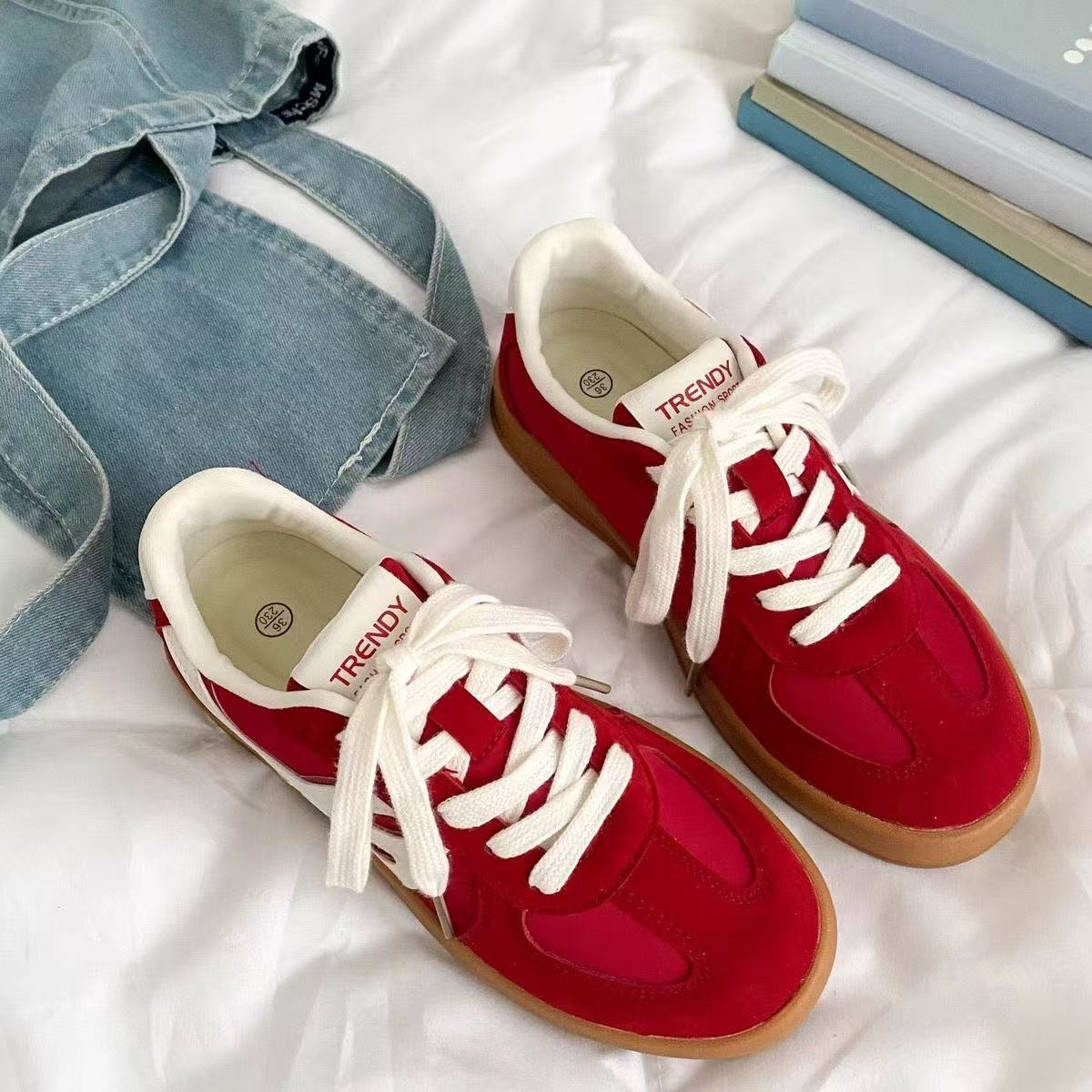 Damen Sneaker Retro-Style Bequem Hochwertig