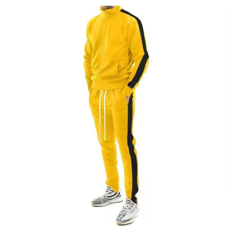 Herren Sportanzug mit hohem Kragen und Streifen Modern