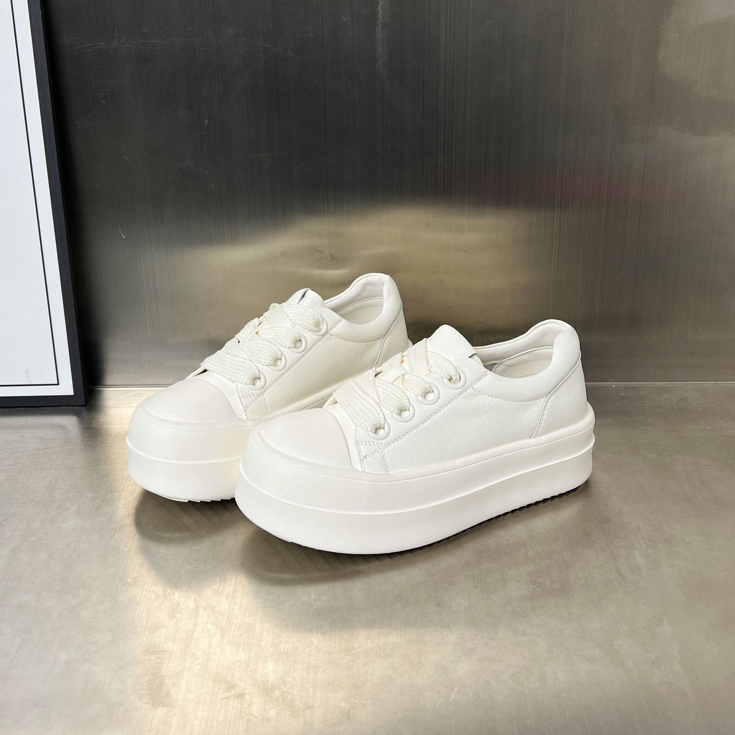 Damen Sneaker Plattform Schuhe atmungsaktiv Modern - BerlinGlamour