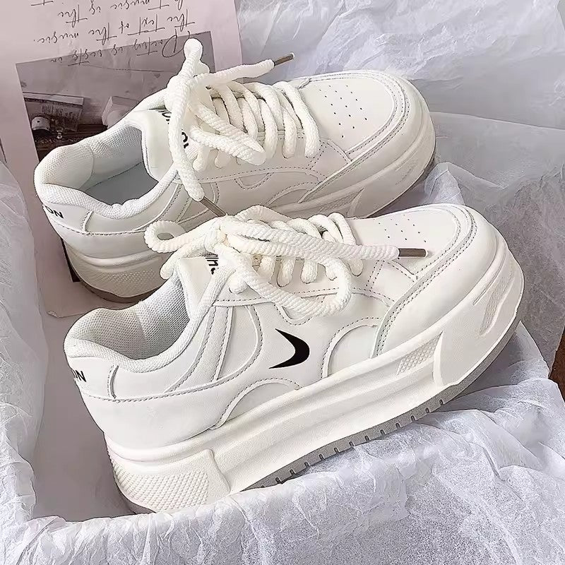 Damen Plateau Sneaker Komfortabel Mit Dämpfung Trendy - BerlinGlamour