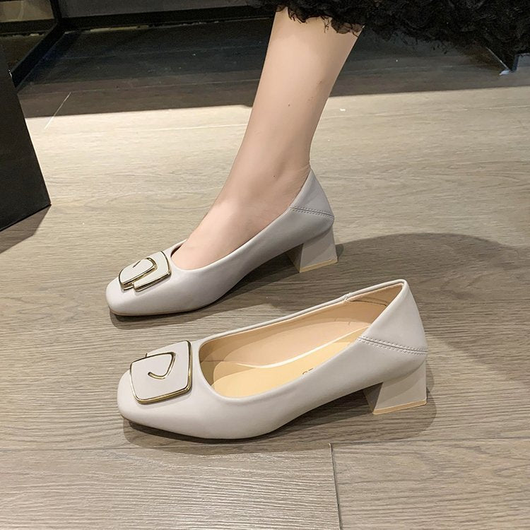 Damen Pumps Komfortabel Schnallen Detail Stilvoll
