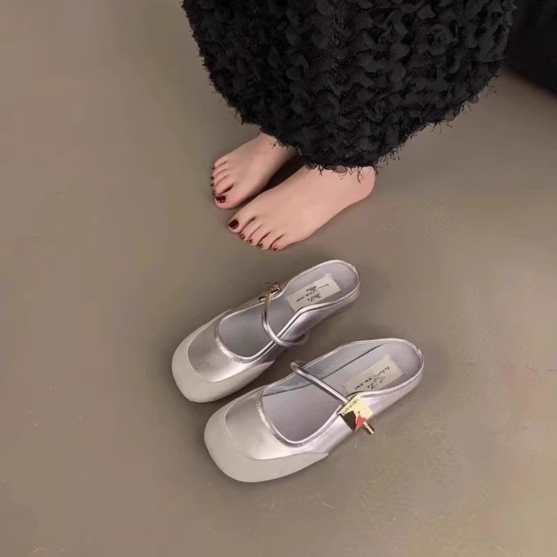 Damen Ballerina Schuhe mit Riemen Schwarz Stilvoll