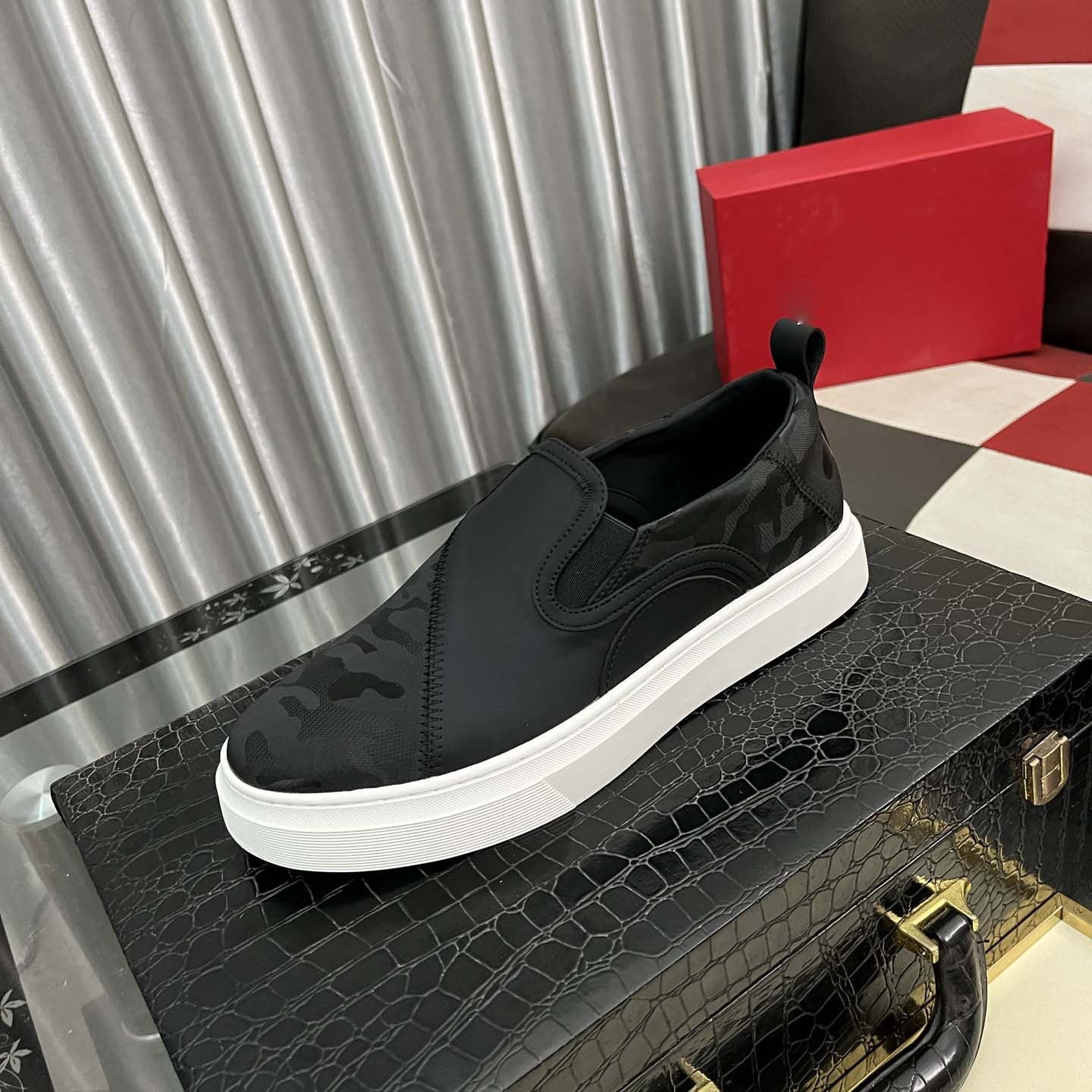 Damen Sneaker Slip-On Camouflage Schuhe Elegant