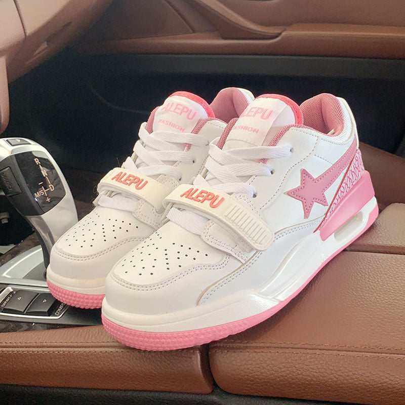 Damen Sneaker modisch mit Klettverschluss und Sternenmuster - BerlinGlamour