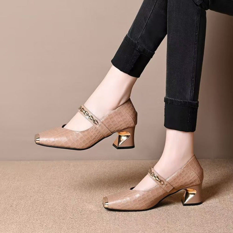 Damen Pumps Elegante Mary Jane Schuhe mit Metall Detail