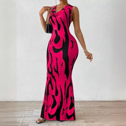 Einfaches, bequemes Rockkleid mit V-Ausschnitt von BerlinGlamour