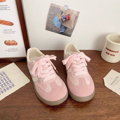 Damen Sneaker Hello Kitty Design Komfortabel
