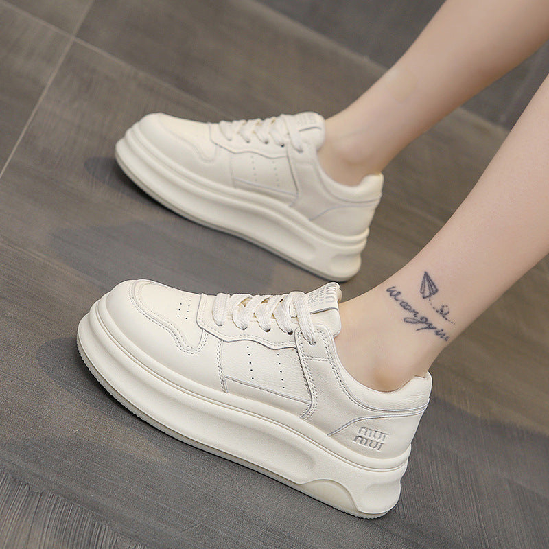 Damen Sneaker Stabile Laufsohle Elegante Sportmode