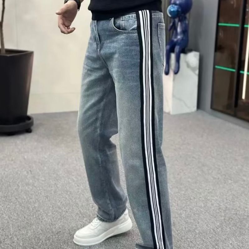 Herren Jeans Relaxed Fit mit Kontraststreifen Bequem