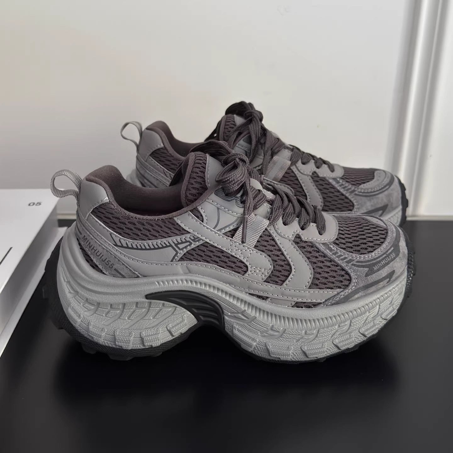 Damen Laufschuhe atmungsaktiv mit dämpfender Sohle