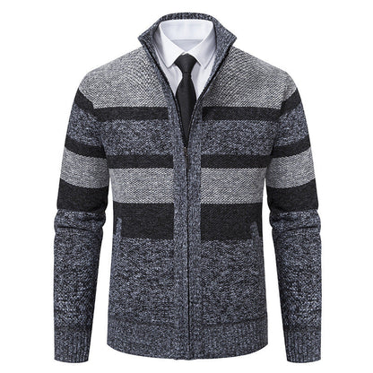 Herren Strickjacke Stehkragen Modernes Streifenmuster - BerlinGlamour