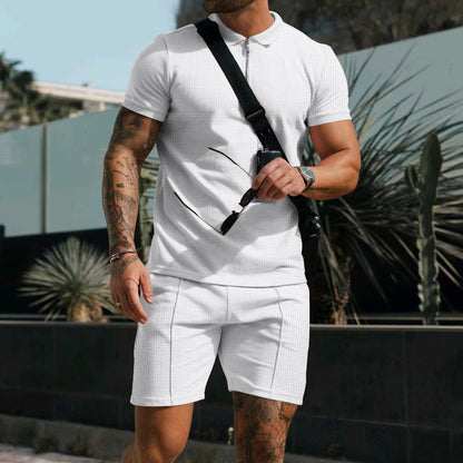 Herren Sportshirt Kurzarm mit Reißverschluss und passenden Shorts