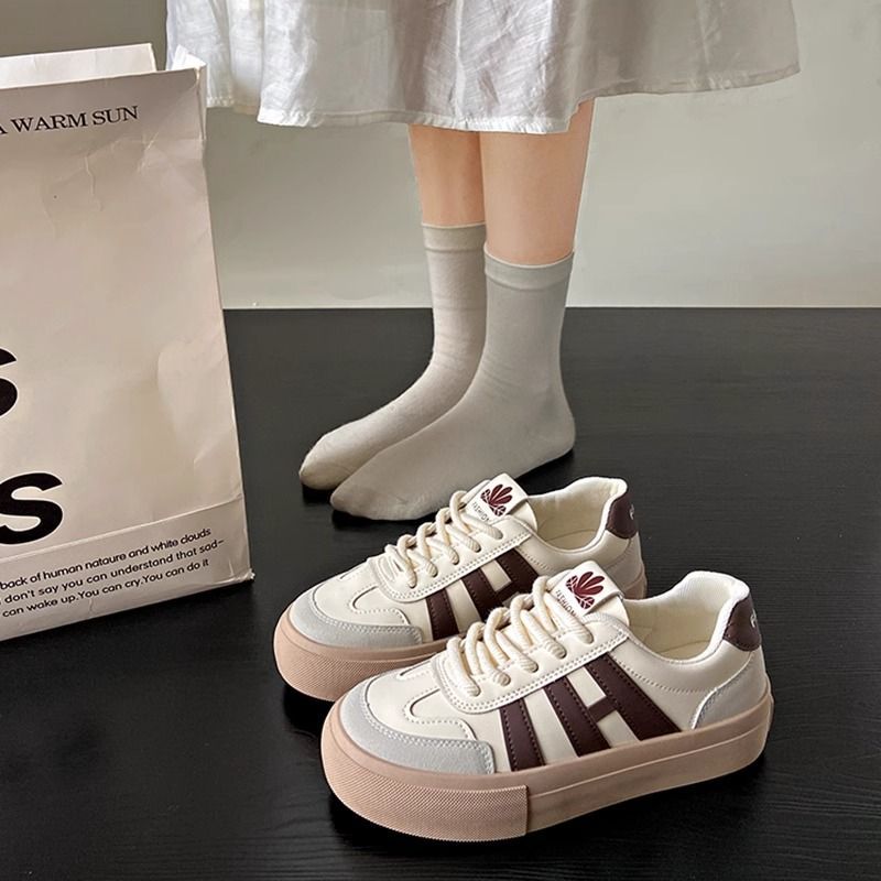 Damen Sneaker atmungsaktiv bequem mit verstärktem Fersenbereich