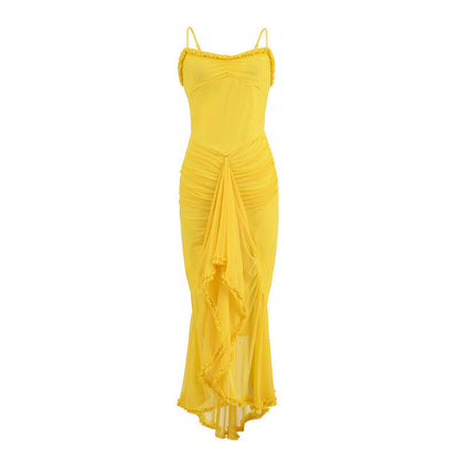 BerlinGlamour Trägerkleid: Asymmetrisches Netzkleid mit Schlitz