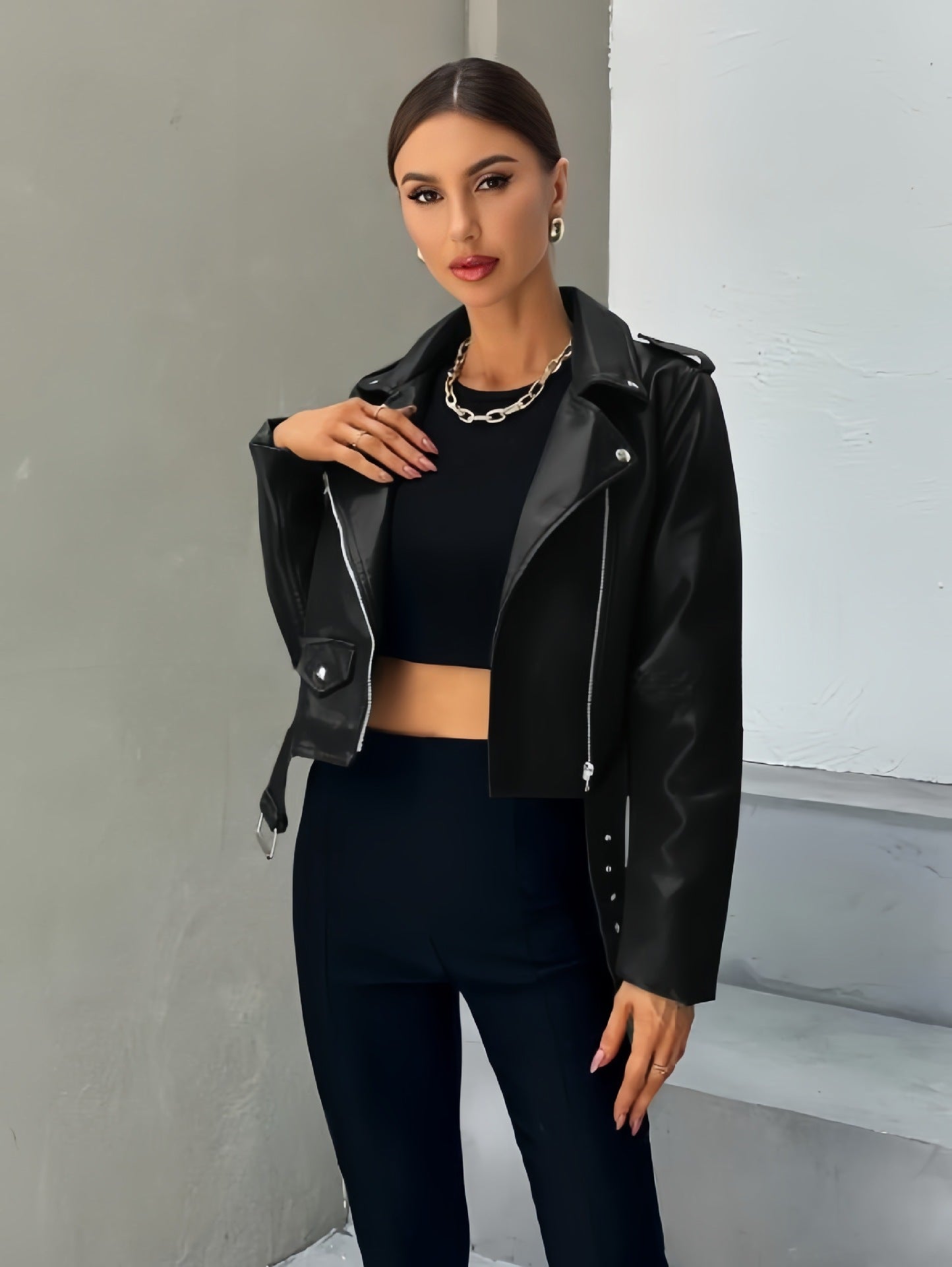 Lederjacke Damen Cropped Bikerstyle Schwarz