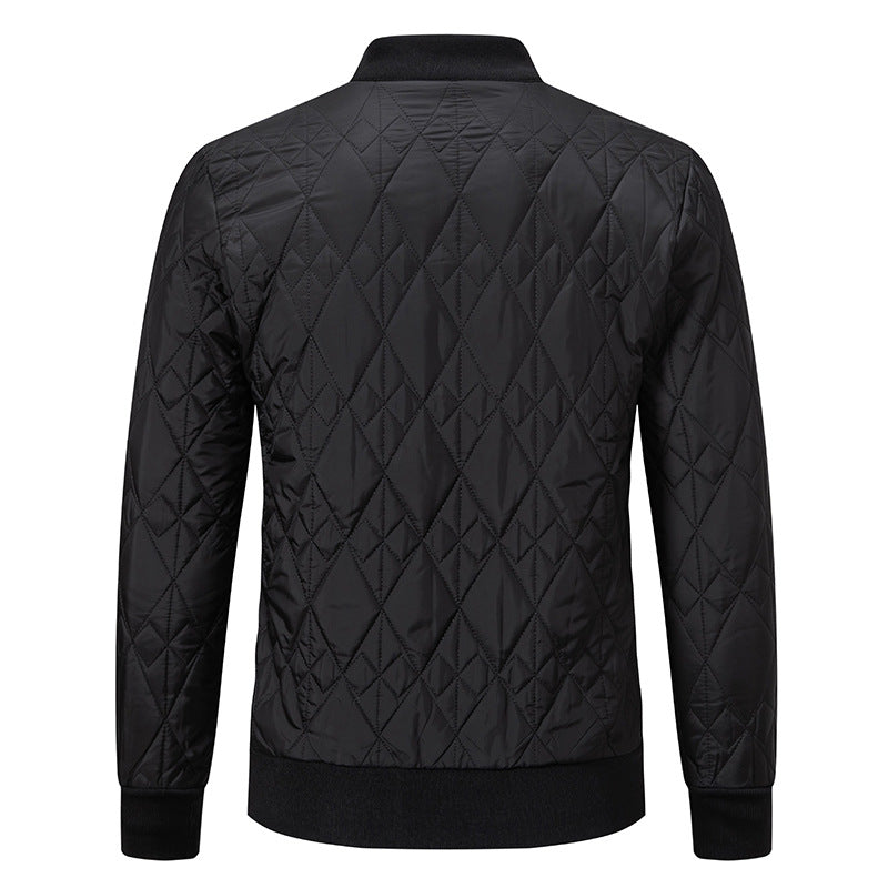 Herren Steppjacke Modern mit Hochkragen und modischem Design