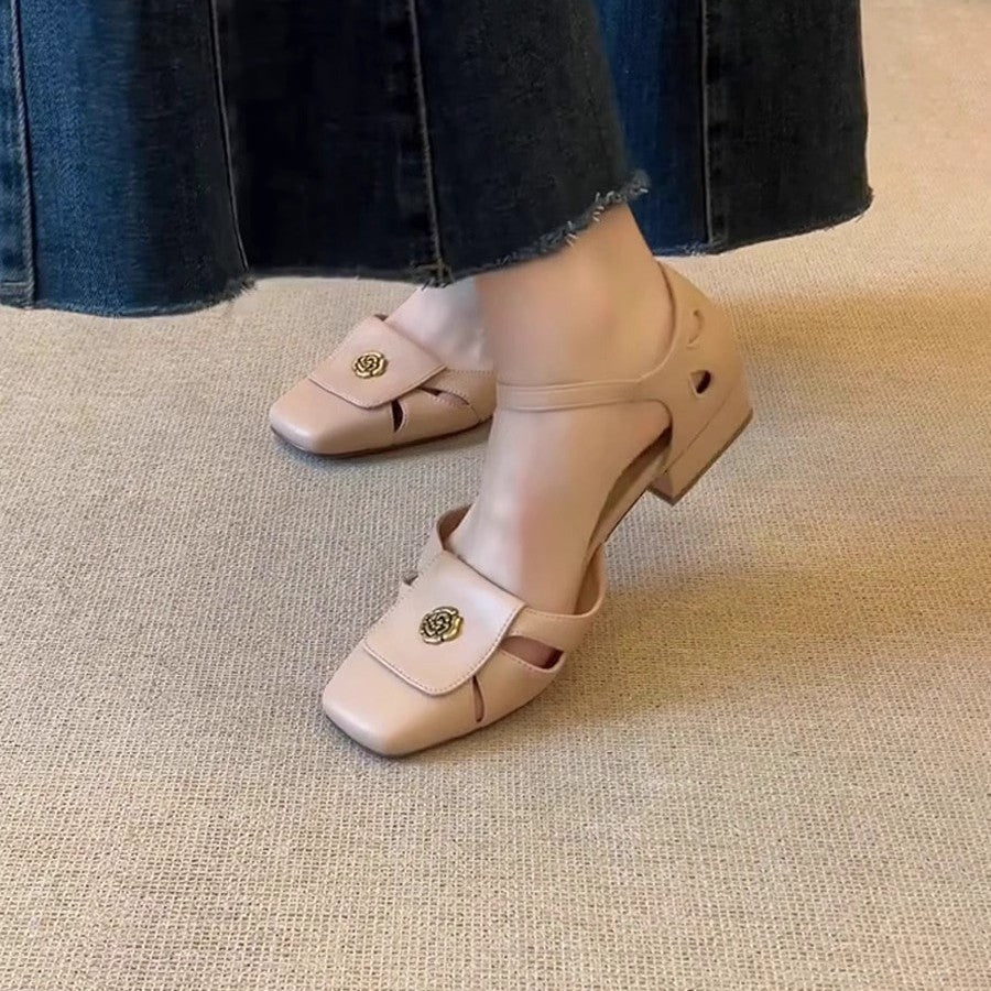Damen Pumps Riemchen Schuhe mit Blumen Dekor und Komfortabsatz