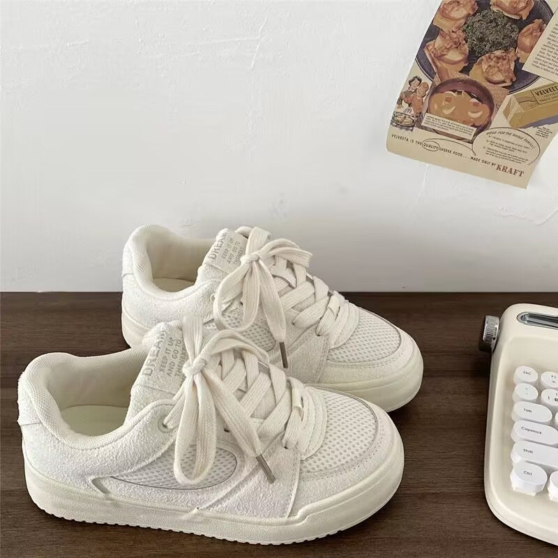Damen Sneaker Minimalistisch Atmungsaktiv Komfortabel - BerlinGlamour