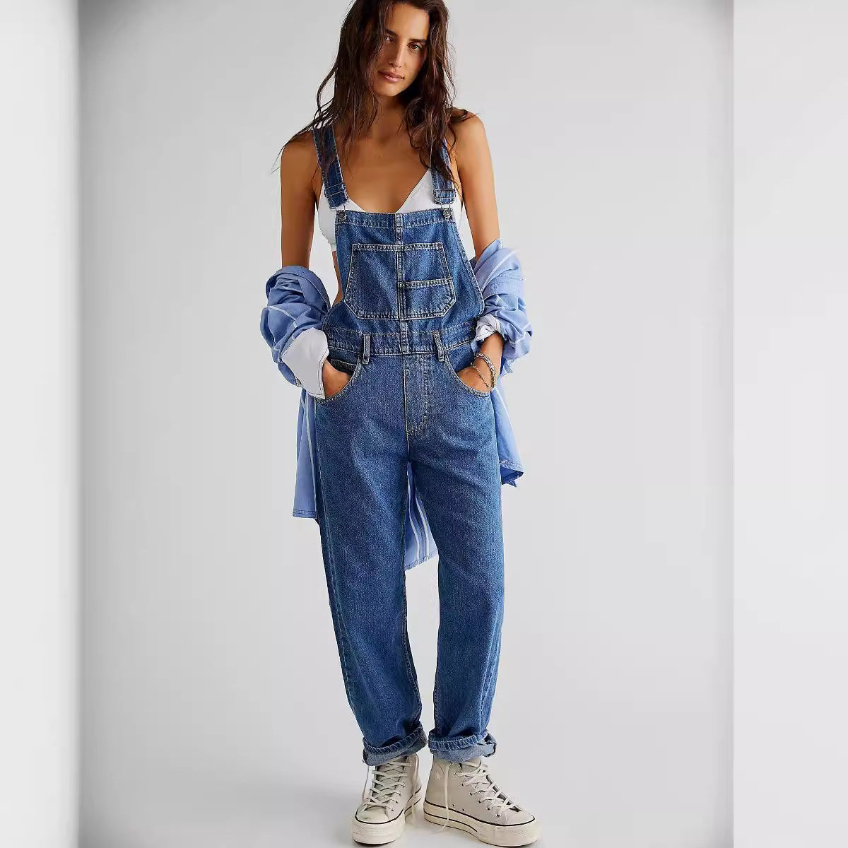 Damen Latzhose Bequem Moderner Schnitt Damenschuhe - BerlinGlamour