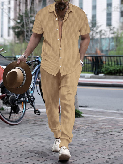Moderner Herren Sommer Anzug Berlin Style