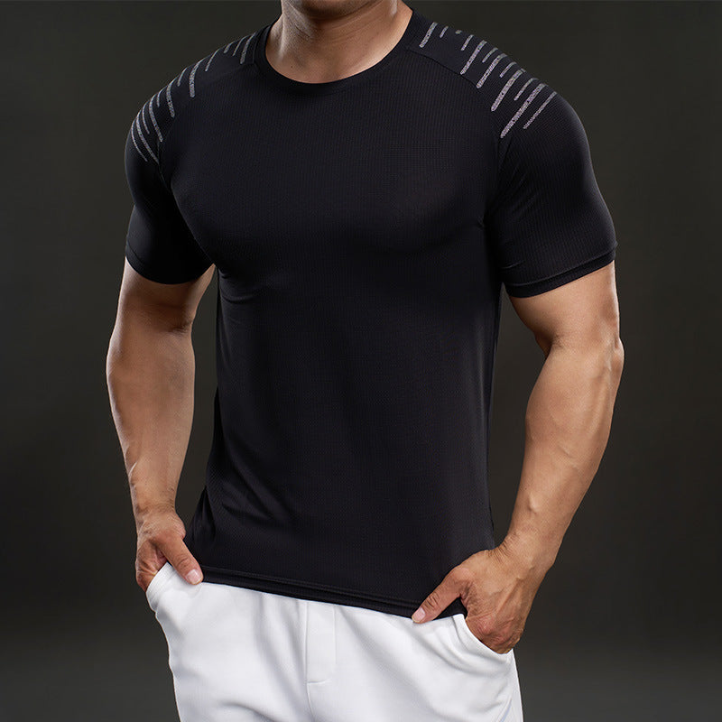 Herren Fitness T-Shirt atmungsaktiv mit Belüftungszonen