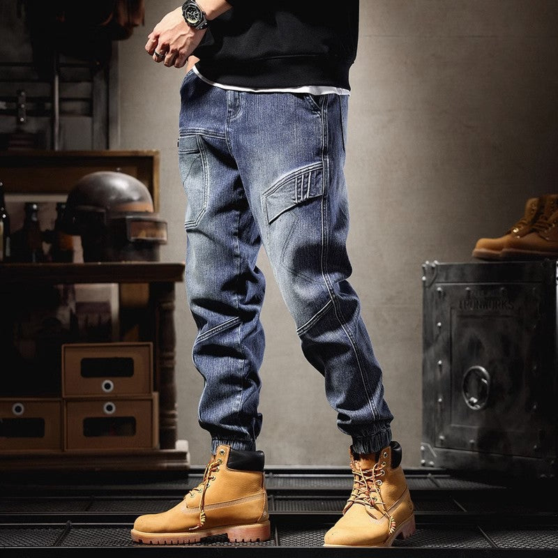 Herren Cargo-Jeans im urbanen Design mit multifunktionalen Taschen und elastischem Bund Berlin-Glamour.