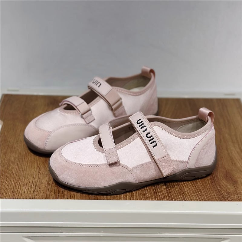 Damen Slipper Bequem Verstellbar mit Riemen - BerlinGlamour