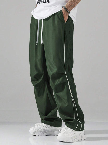 Herren Sport Hose Freizeit mit Paspelierung Modern