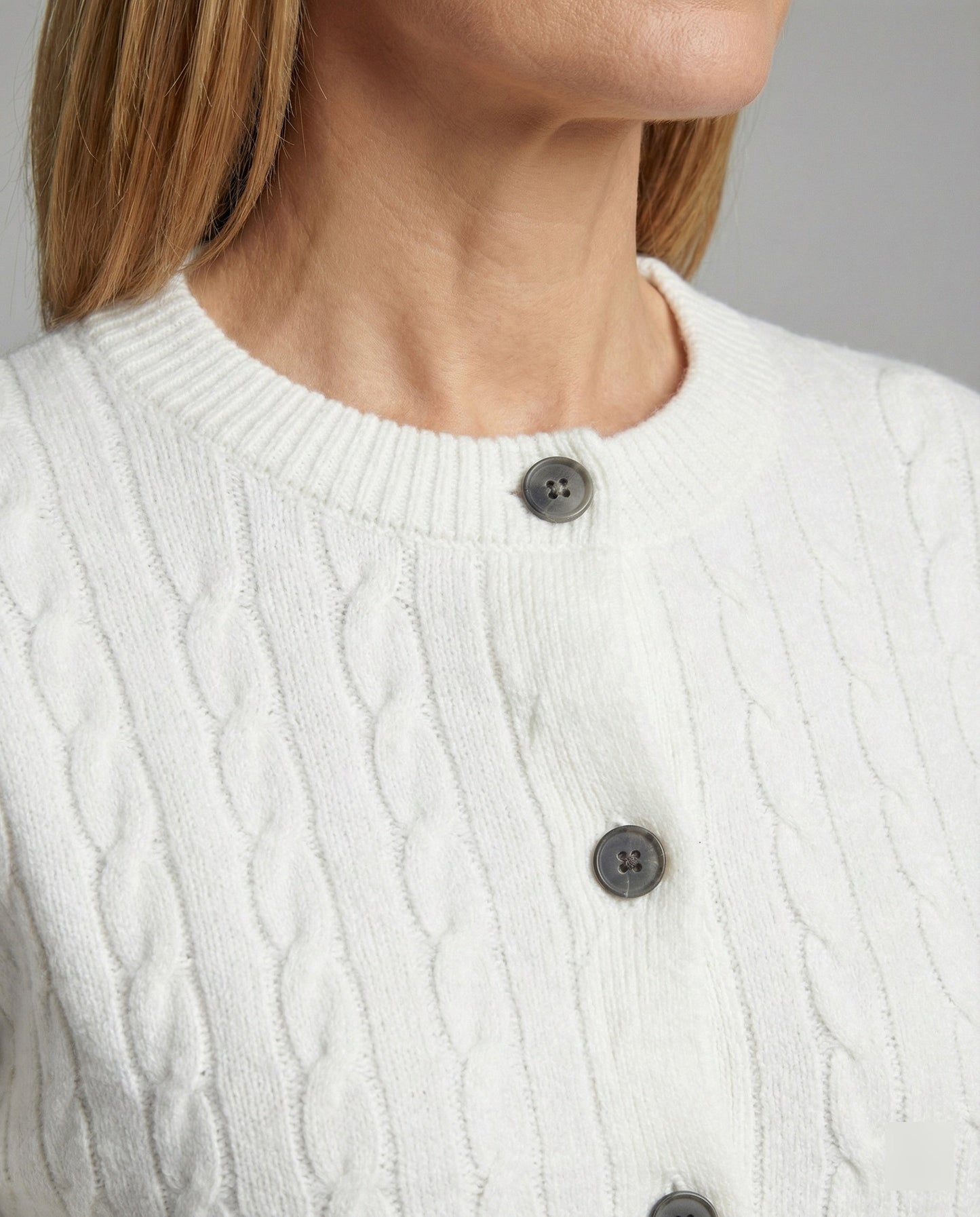Damen Cardigan Grobstrick Zopfmuster Modern