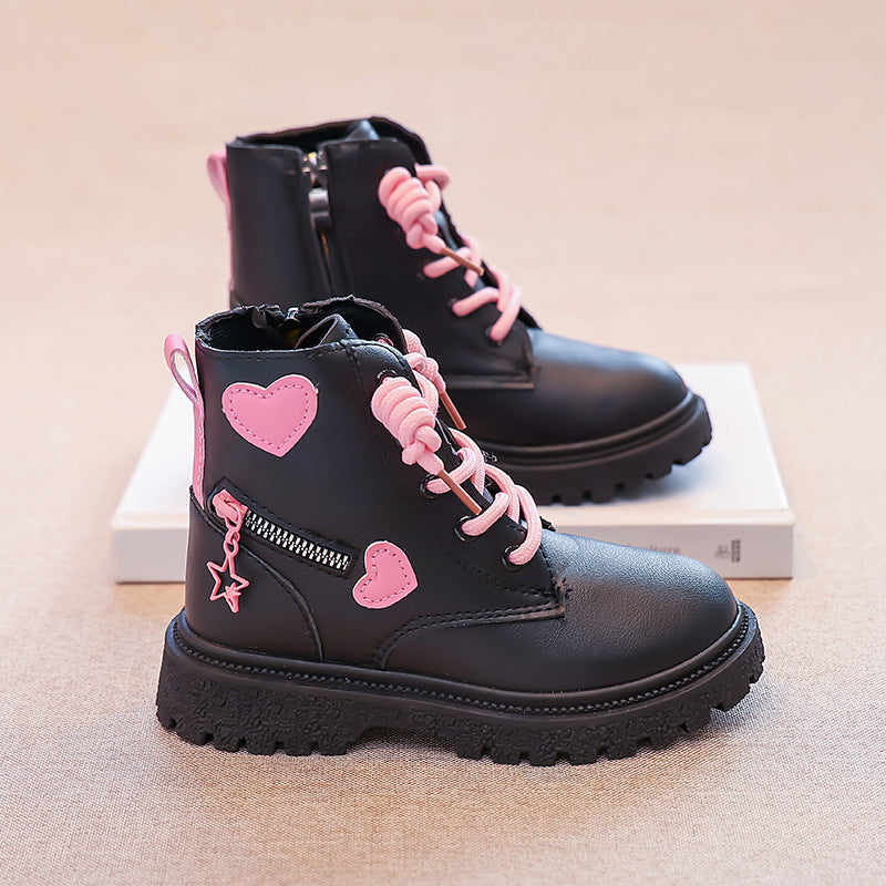 Damen Stiefeletten mit Herzaufdruck Robust Winter - BerlinGlamour