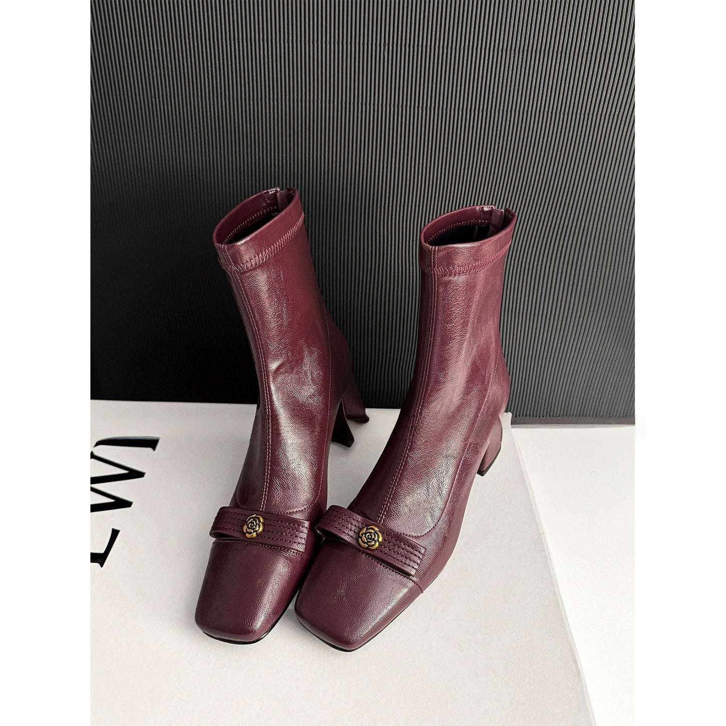 Damen Stiefeletten Elegante Schmuck Detail