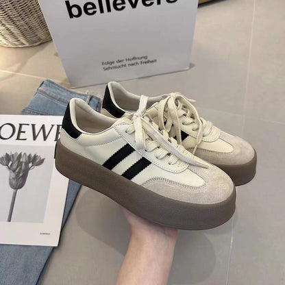 Damen Sneaker Hochmodell mit dicker Sohle und modischem Design