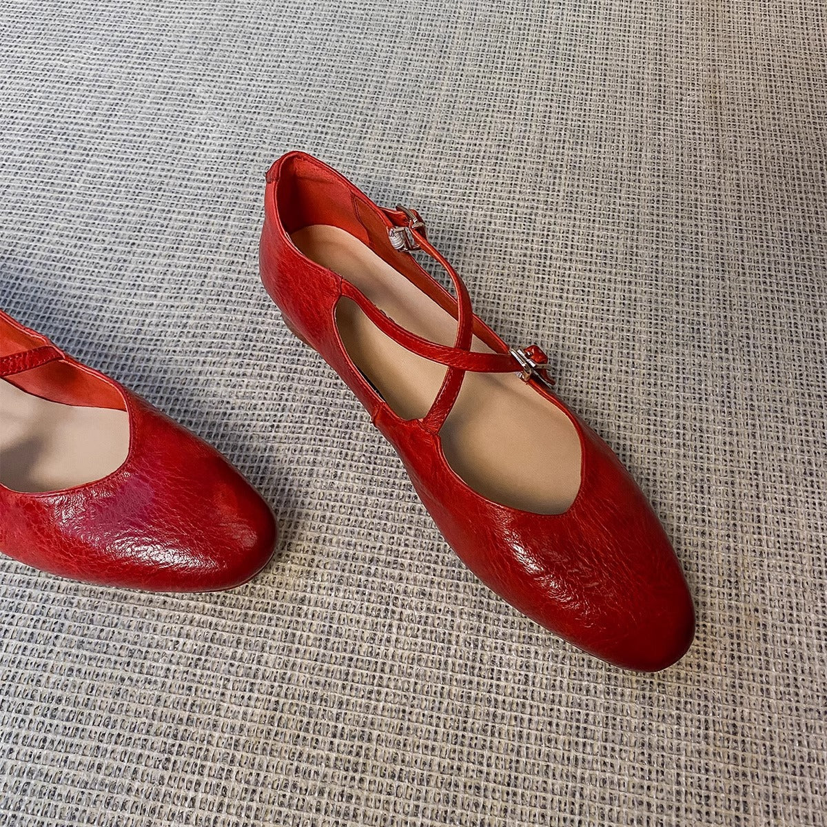 Damen Ballerinas Spitze Elegant Kreuzriemen