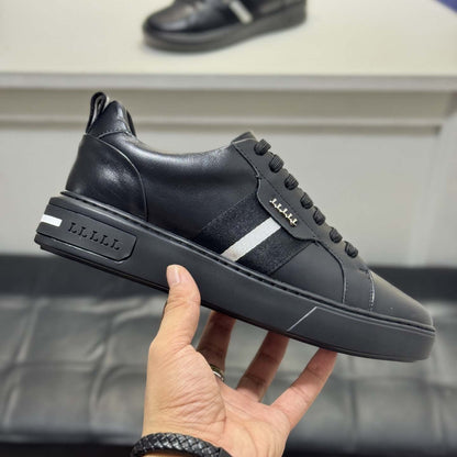 Damen Sneaker Lederschuhe Modern Trendy Schwarz