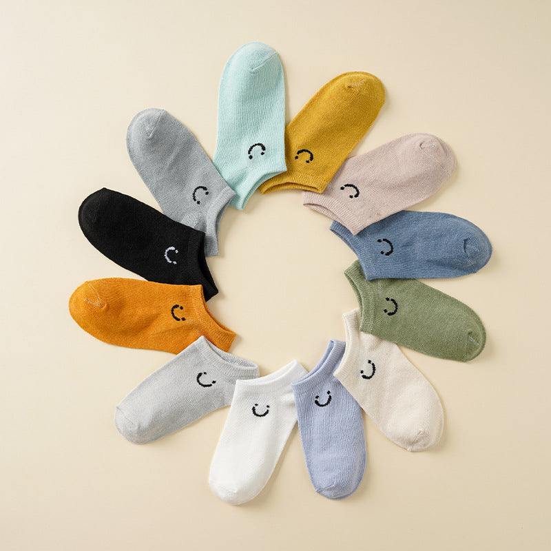 Farbenfrohe Damen Socken mit Smiley Motiv