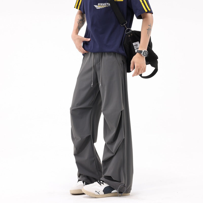 Herren Sporthose Weite Fit mit Draped-Design Schwarz