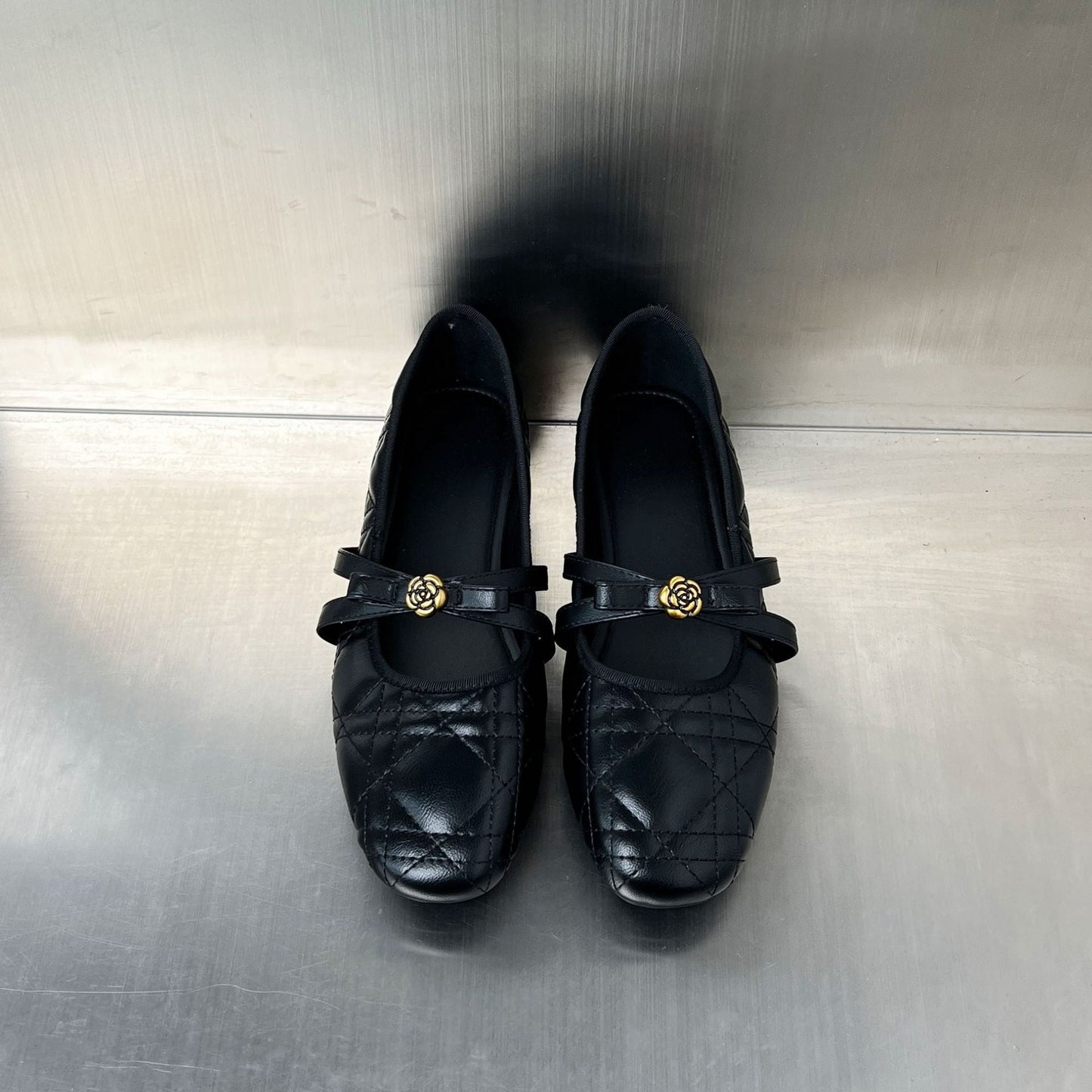 Damen Ballerinas Blumenmuster Elegant Riemen