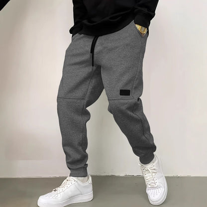 Bequeme Herren Jogginghose mit Taschen Sportlich Modern