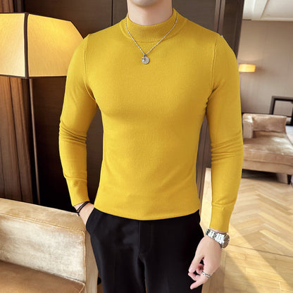 Herren modischer Pullover mit hohem Kragen und eleganter Passform Berlin Glamour