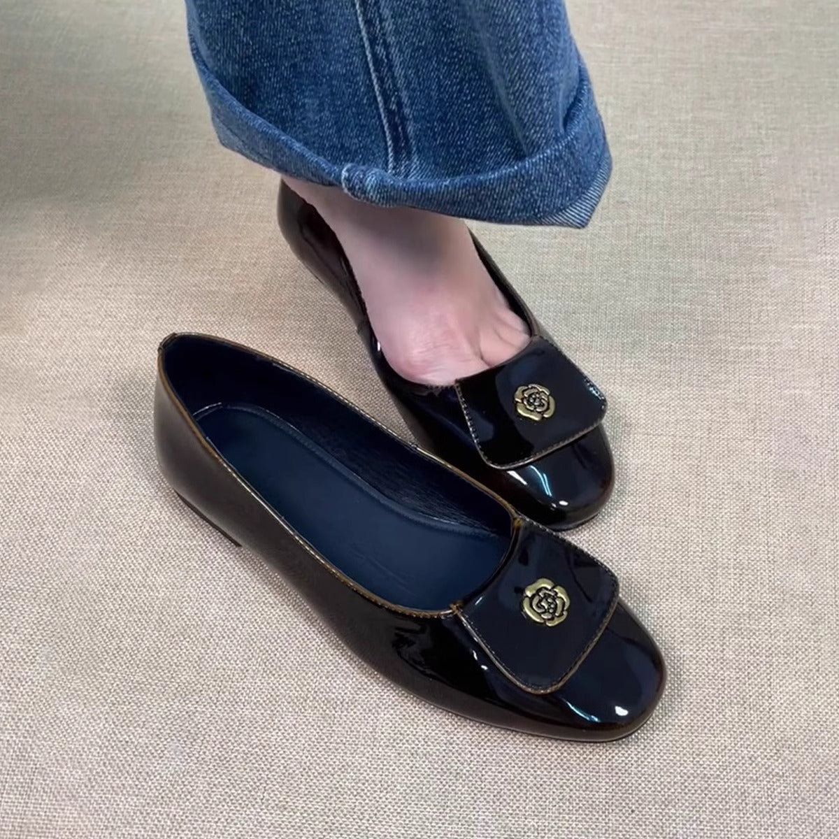 Damen Slipper Elegante Luxus Slipper Komfortabel Mit Edlem Detail