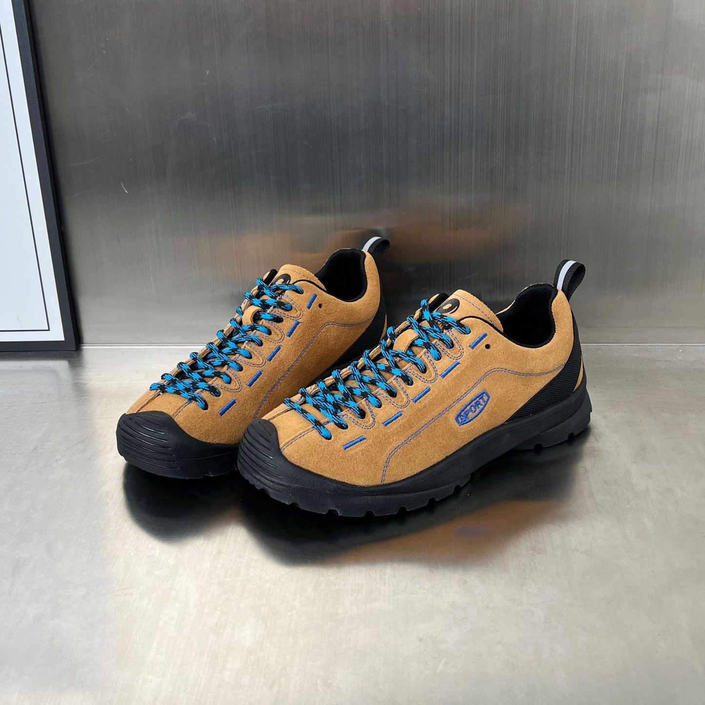 Wanderschuhe Damen Sportlich Rutschfest Stabil