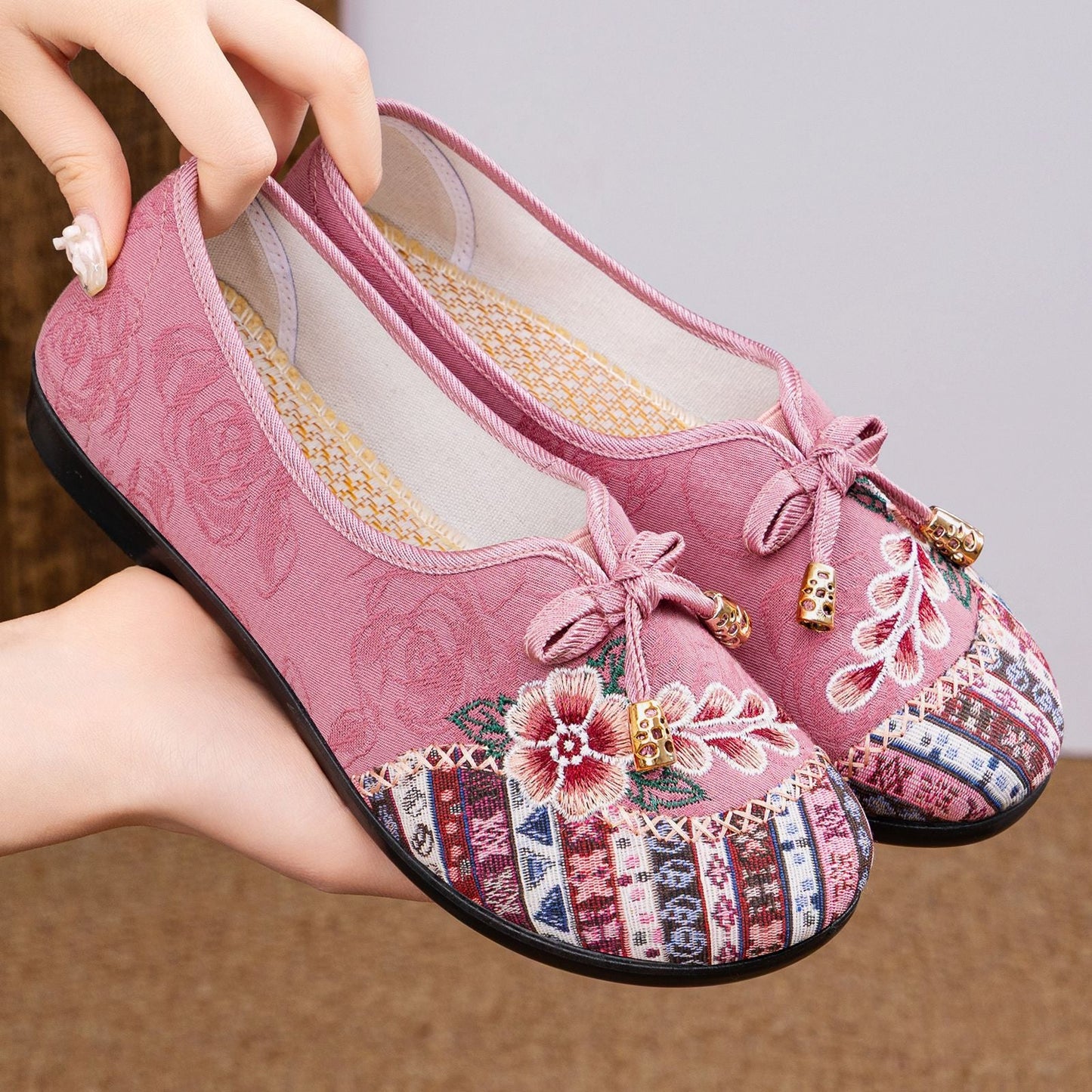 Damen Ballerinas Handbestickt Traditionell Heidi Stil