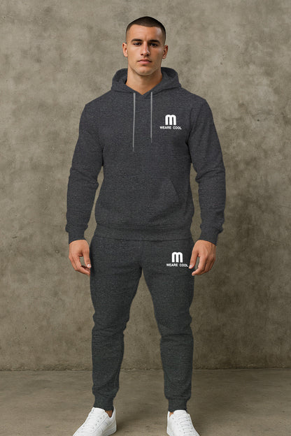 Herren Jogginganzug Bequem Modern mit Schriftzug - BerlinGlamour