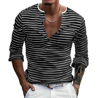 Ein modischer Langarmshirt mit dezentem Streifenmuster und Knopfleiste Berlin-Glamour.