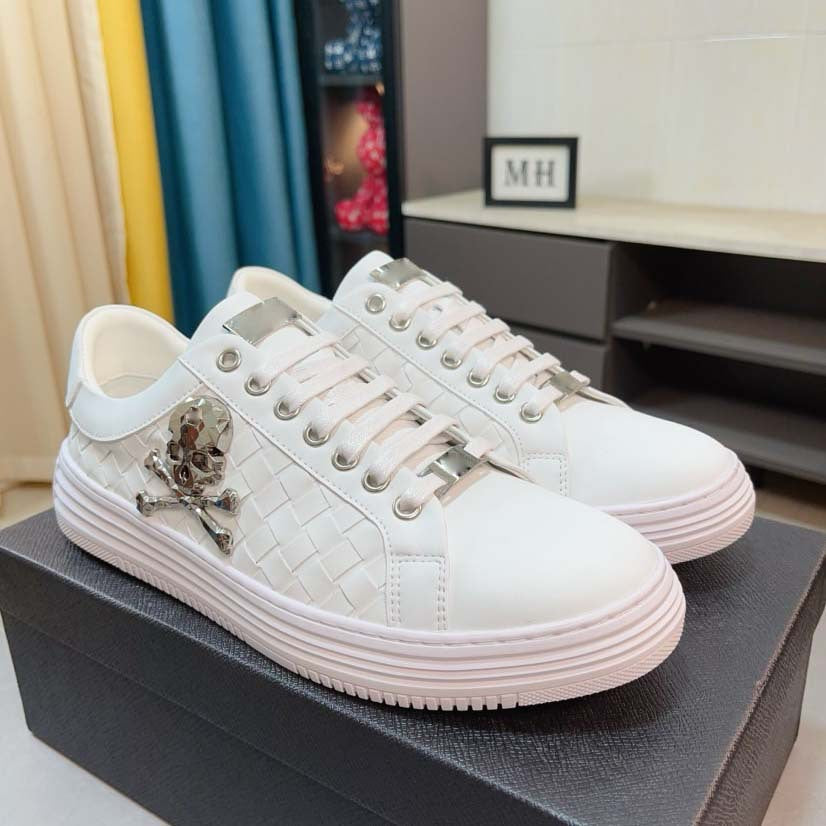 Damen Sneaker Geflochtene Sneakers Totenkopf Design Schwarz - BerlinGlamour