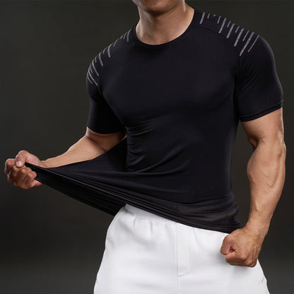 Herren Fitness T-Shirt atmungsaktiv mit Belüftungszonen