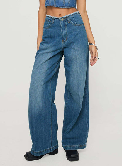 Hohe Damen Jeans Mit Fransen Weite Bein
